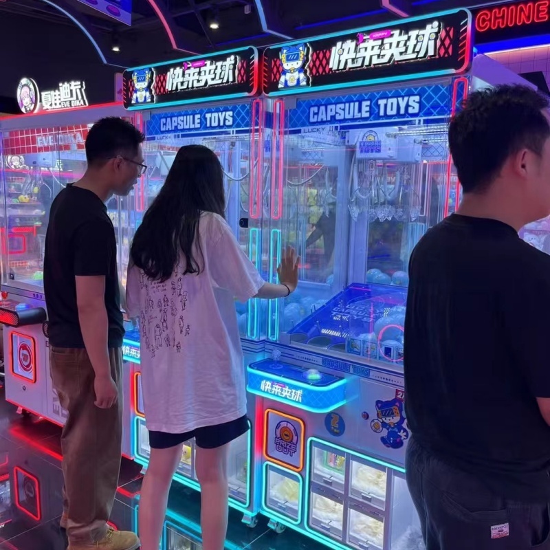 Capsule Toys Claw Machine Cran - Arcade Prize Vending Machine recension och pris